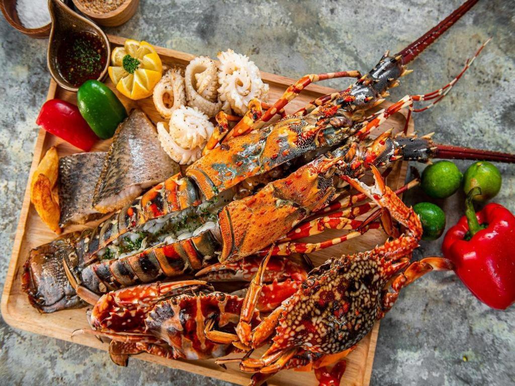 Ngwe Saung Yacht Club & Resort Ngwesaung Zewnętrze zdjęcie