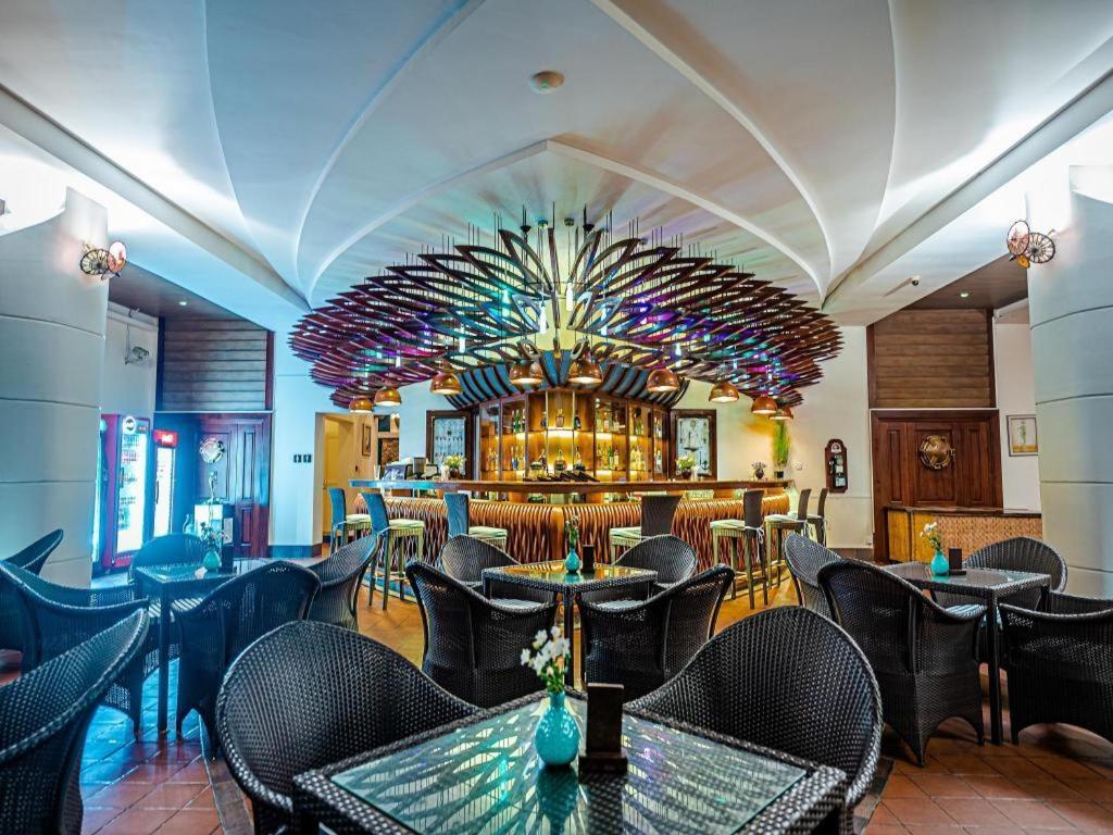 Ngwe Saung Yacht Club & Resort Ngwesaung Zewnętrze zdjęcie